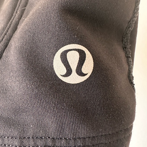 Lululemon TaTa Tamer Bra - Picture 12 of 16